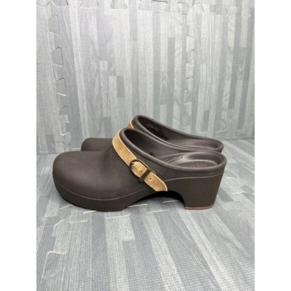 Crocs Sarah Mules Women's Size 9 Brown Slip On - Picture 5 of 7